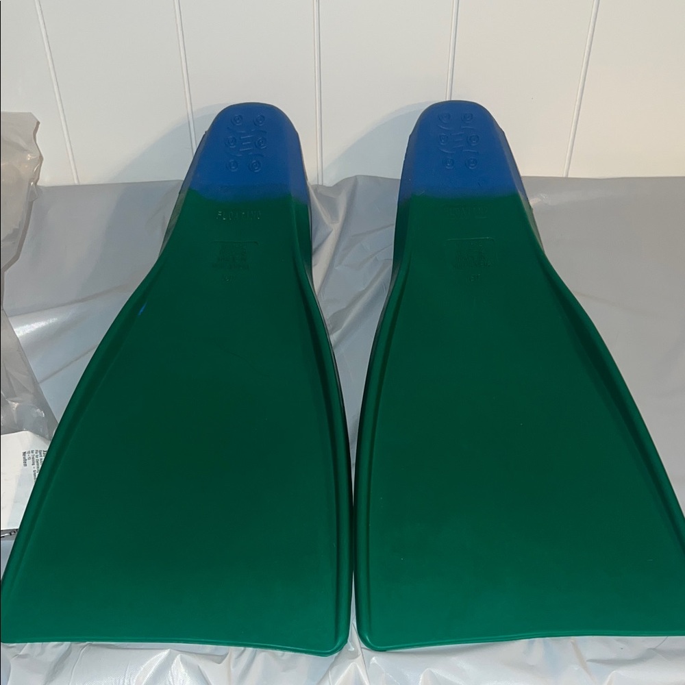Sporti Swim Fins - Blue and Green - Picture 7 of 9